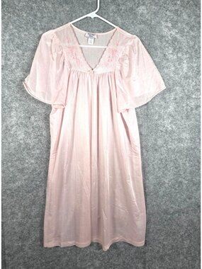 Kelly Reed Women's Two-Piece Pajama Set Pink Size 1X
